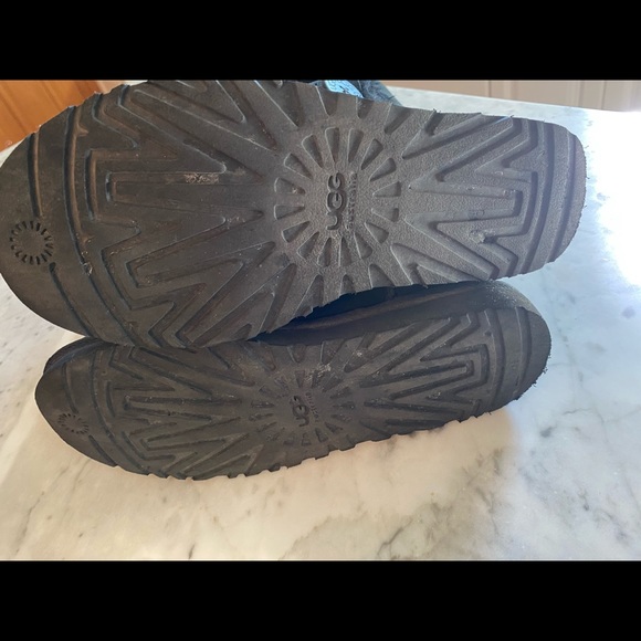 Ugg Side-Button Bailey Boot, Tall - Picture 5 of 6